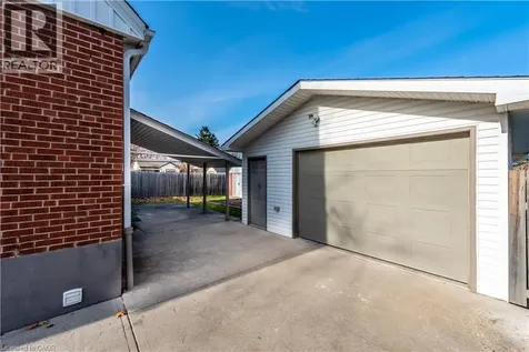 5 Carene Avenue Hamilton ON L8K 3W3