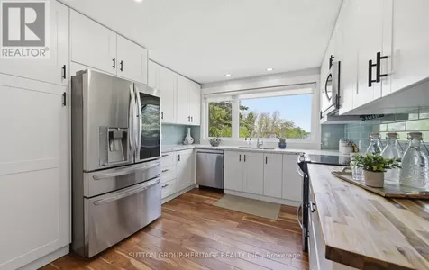 381 Fralicks Beach Road Scugog ON L9L 1B6