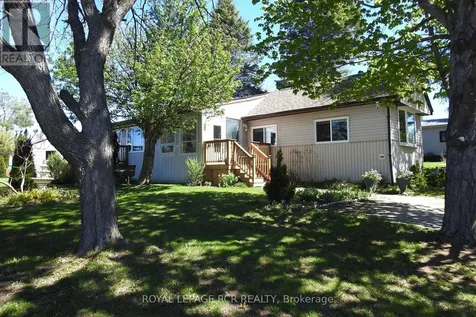 8 Claremont Crescent Oro-medonte ON L3V 0P9