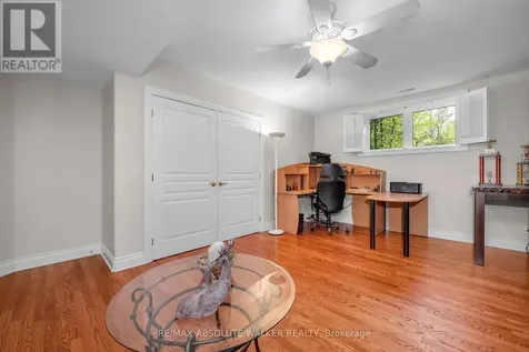 2501 Kearns Way Ottawa ON K4P 1R9