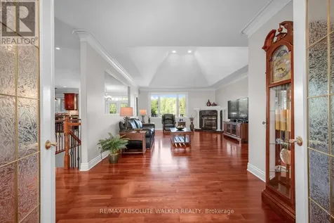 2501 Kearns Way Ottawa ON K4P 1R9