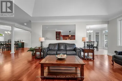 2501 Kearns Way Ottawa ON K4P 1R9