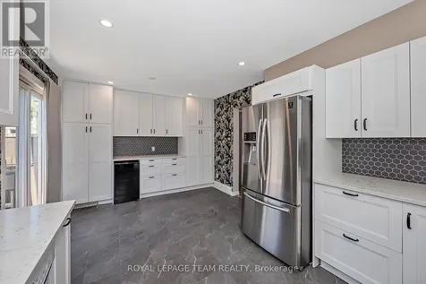 276 Dalehurst Drive Ottawa ON K2G 4J5