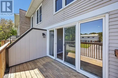 276 Dalehurst Drive Ottawa ON K2G 4J5