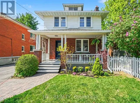 5 Grove Avenue Ottawa ON K1S 3A5
