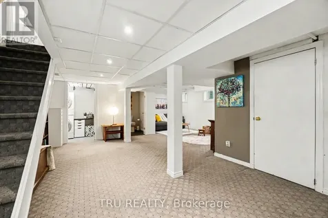 5 Grove Avenue Ottawa ON K1S 3A5