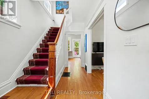 5 Grove Avenue Ottawa ON K1S 3A5