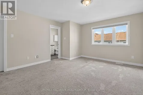236 Trailsedge Way Ottawa ON K1W 0E8