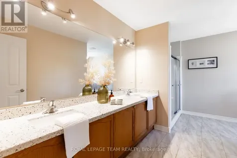 38 Penrith Street Ottawa ON K2W 1E5