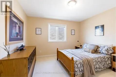 38 Penrith Street Ottawa ON K2W 1E5