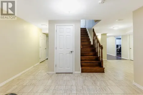 38 Penrith Street Ottawa ON K2W 1E5