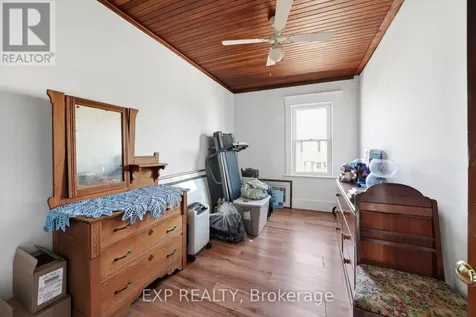 9-11 Millville Avenue Cornwall ON K6H 4K5