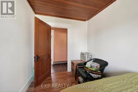 9-11 Millville Avenue Cornwall ON K6H 4K5