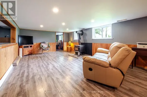 3932 Bruce Road 6 Huron-kinloss ON N0G 2R0