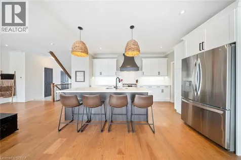 192 Gibbons Street Waterford ON N0E 1Y0