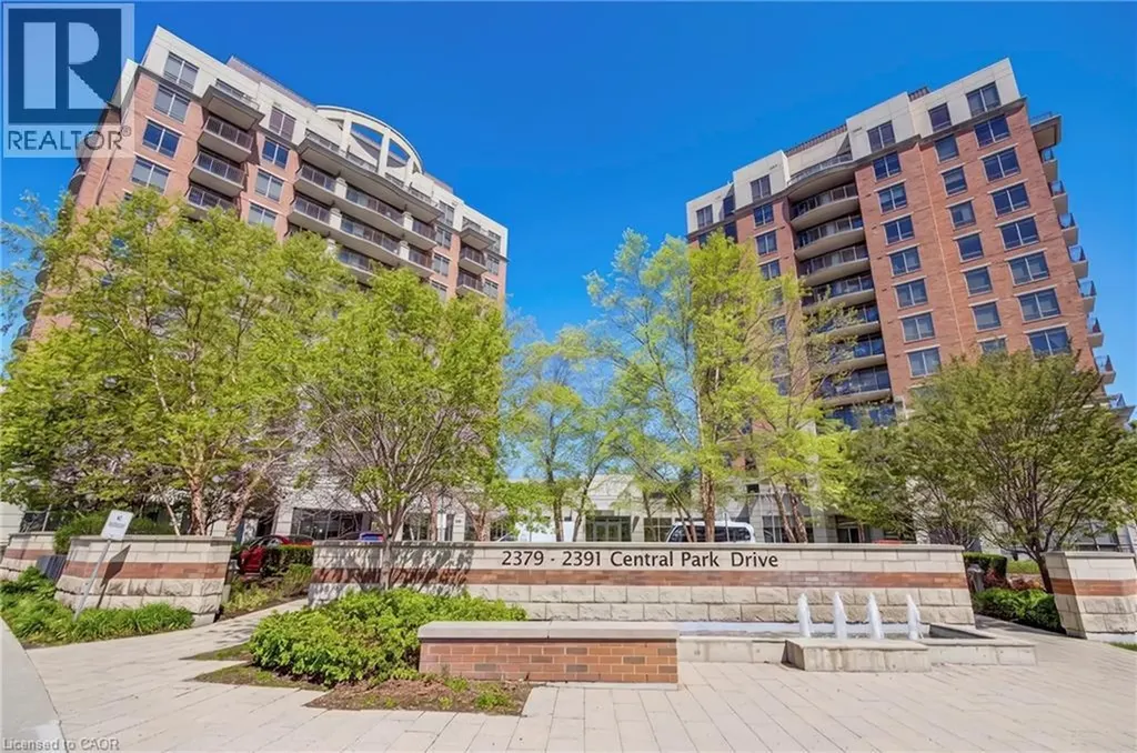 2379 Central Park Drive Oakville ON L6H 0E3
