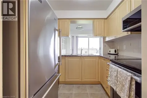 2379 Central Park Drive Oakville ON L6H 0E3