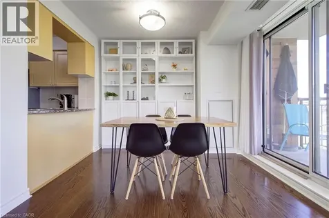 2379 Central Park Drive Oakville ON L6H 0E3