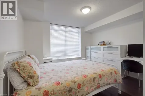 2379 Central Park Drive Oakville ON L6H 0E3