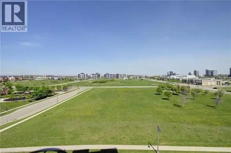 2379 Central Park Drive Oakville ON L6H 0E3