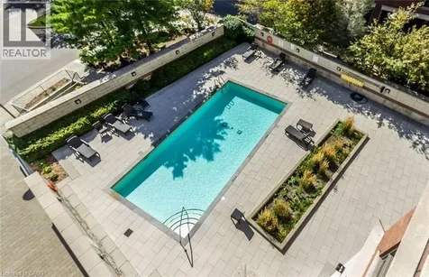 2379 Central Park Drive Oakville ON L6H 0E3