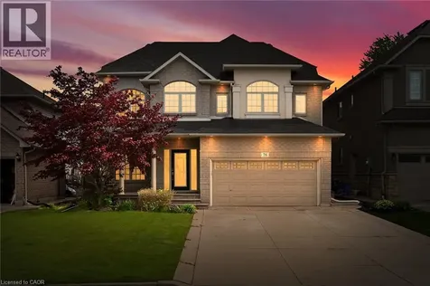 76 Moorland Crescent Ancaster ON L9K 1N7