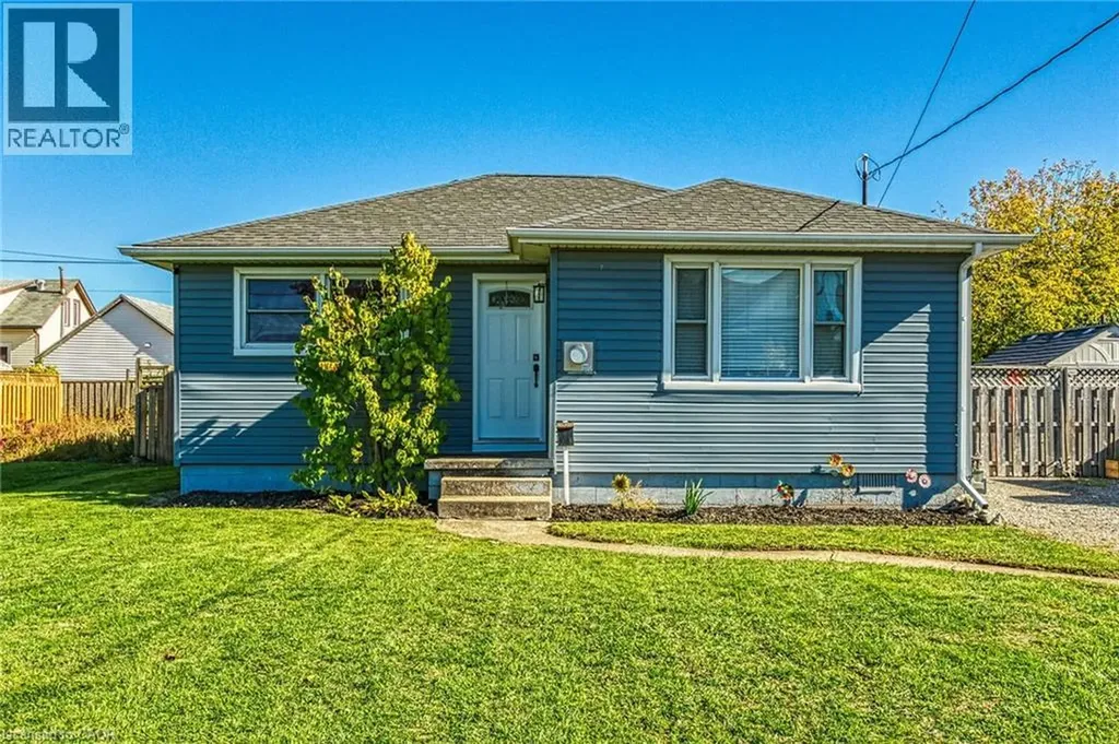 62 Knoll Street Port Colborne ON L3K 5A6