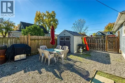 62 Knoll Street Port Colborne ON L3K 5A6