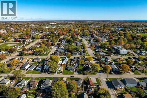 62 Knoll Street Port Colborne ON L3K 5A6