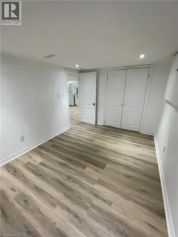 46 Plains Road East Burlington ON L7T 2B9