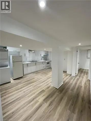 46 Plains Road East Burlington ON L7T 2B9