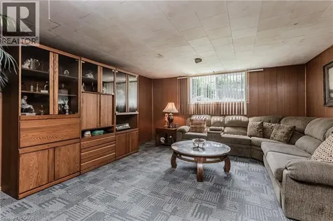 643 Artreva Crescent Burlington ON L7L 2B8
