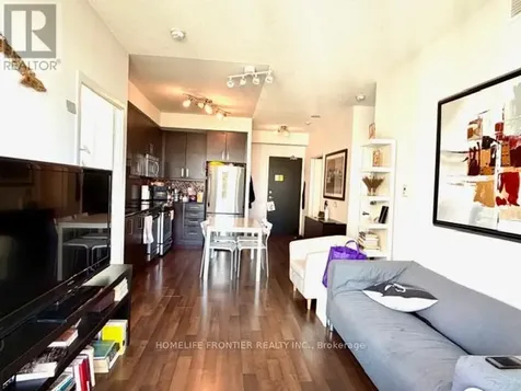 17 Anndale Drive Toronto (willowdale East) ON M2N 2W7