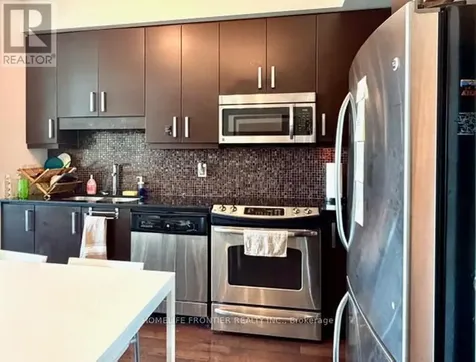 17 Anndale Drive Toronto (willowdale East) ON M2N 2W7