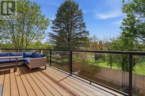 28 Testa Road Uxbridge ON L9P 1M2
