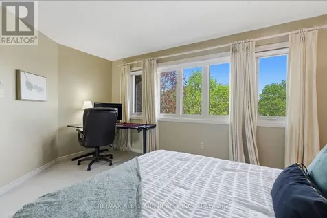 28 Testa Road Uxbridge ON L9P 1M2