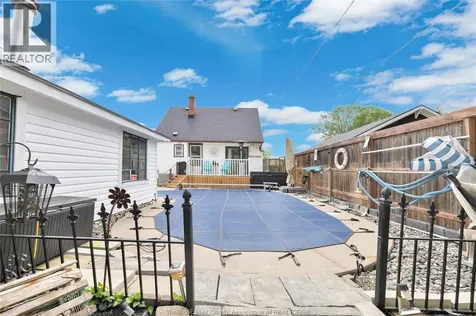 1042 Edward Avenue Windsor ON N8S 2Z8