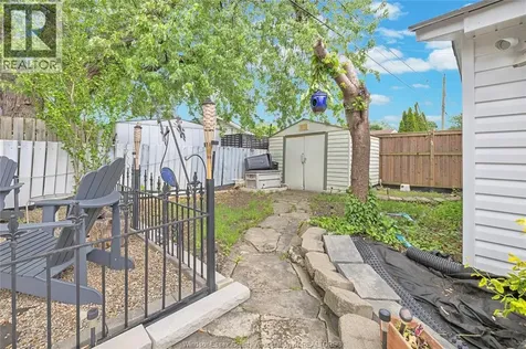 1042 Edward Avenue Windsor ON N8S 2Z8
