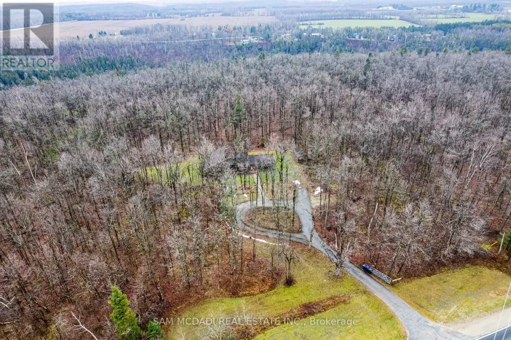 1415 County Road 124 Clearview ON L0M 1H0
