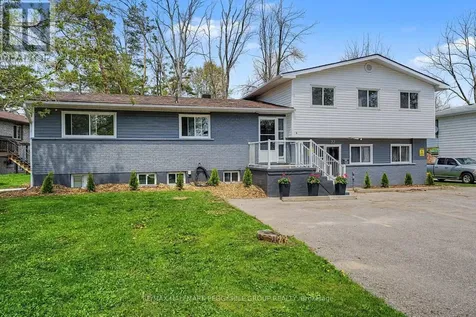 22 Olive Crescent Orillia ON L3V 1G1