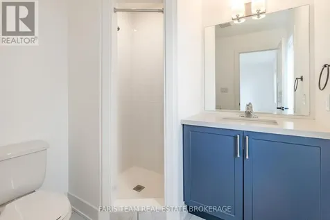 53 Harvest Crescent Barrie ON L9J 0T5