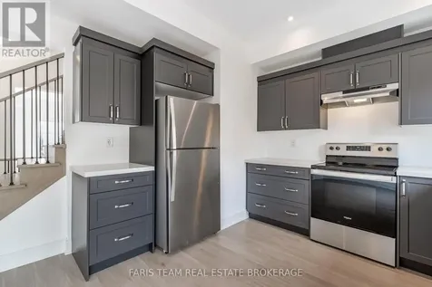 53 Harvest Crescent Barrie ON L9J 0T5