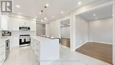516 Woodspring Avenue East Gwillimbury ON L9N 0C2
