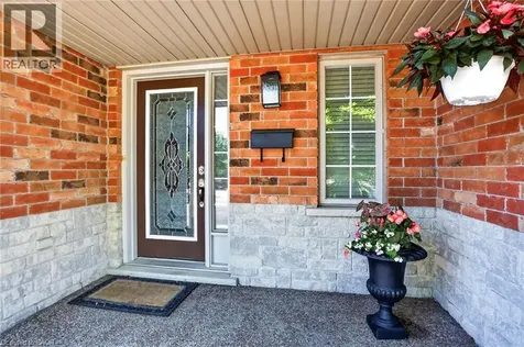 122 Magnolia Crescent Grimsby ON L3M 5R5
