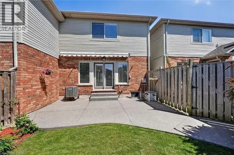 122 Magnolia Crescent Grimsby ON L3M 5R5