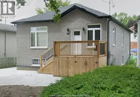 69 Spencer Avenue Chatham ON N7M 1V5