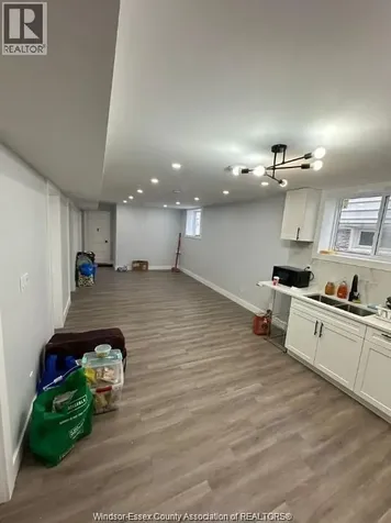 69 Spencer Avenue Chatham ON N7M 1V5