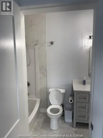 69 Spencer Avenue Chatham ON N7M 1V5