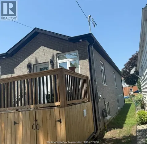 69 Spencer Avenue Chatham ON N7M 1V5