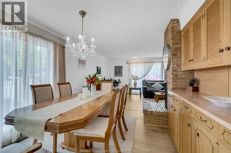 719 Champlain Drive Windsor ON N9E 1M6